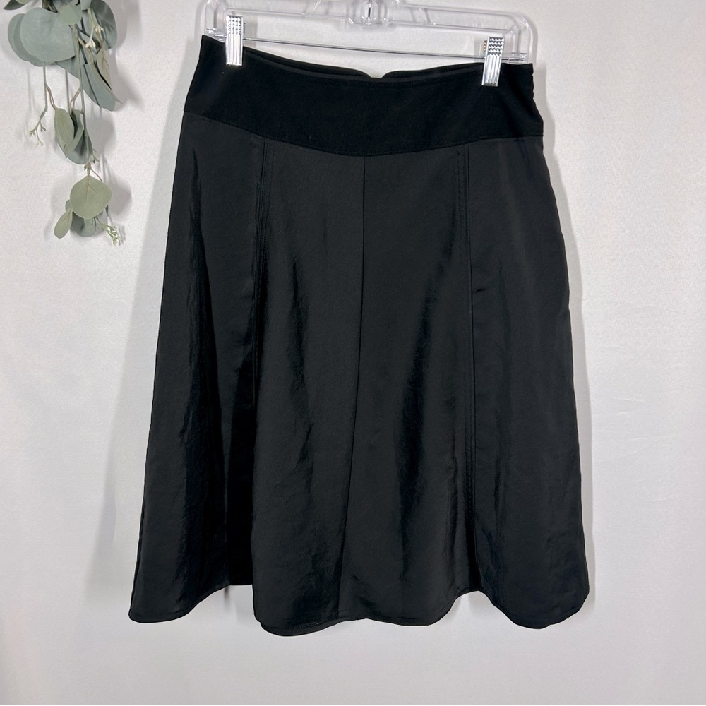 Mossimo | Flared Flowy Black Skirt Knee Midi Length Women’s Size 4
